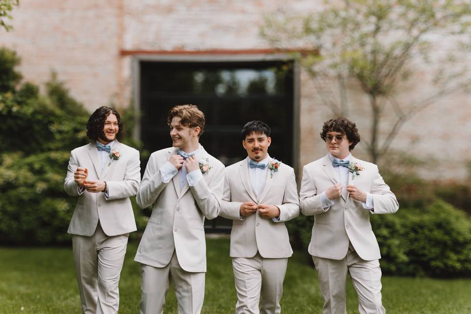 Groomsmen