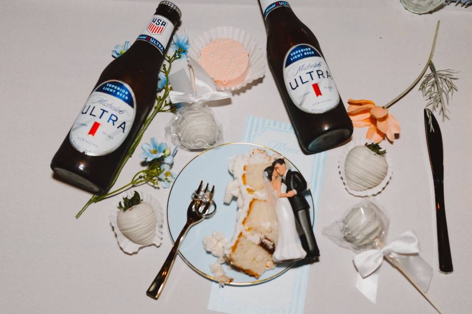 Reception flat lay
