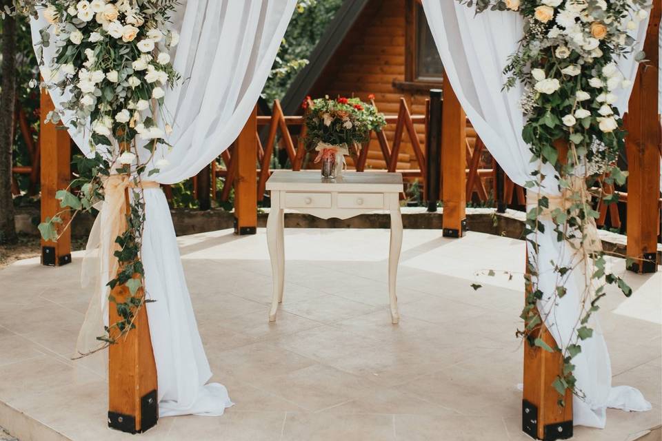 Gazebo decor