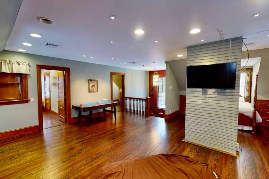 Third flood rooms