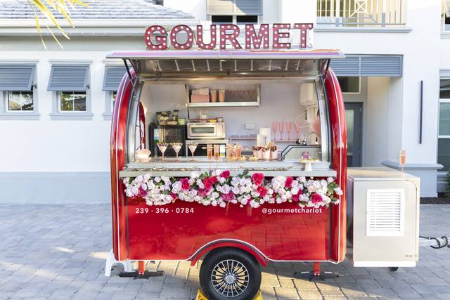 Gourmet Chariot Mobile Food Truck