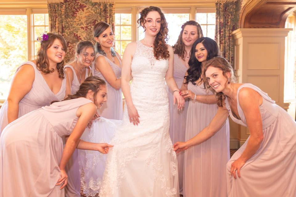 Friends of the bride