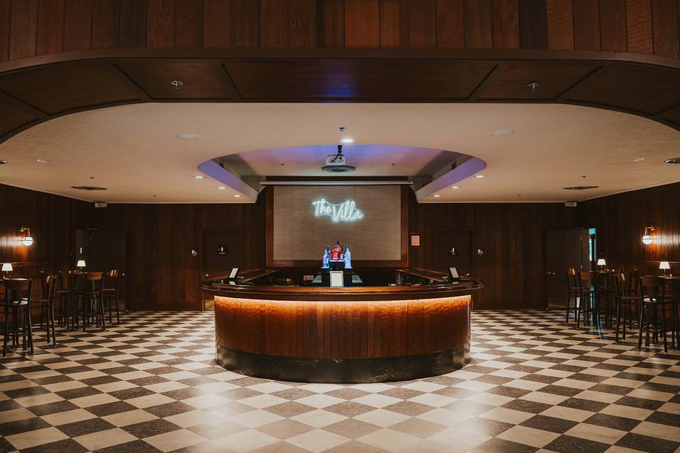 Villa's Iconic Bar