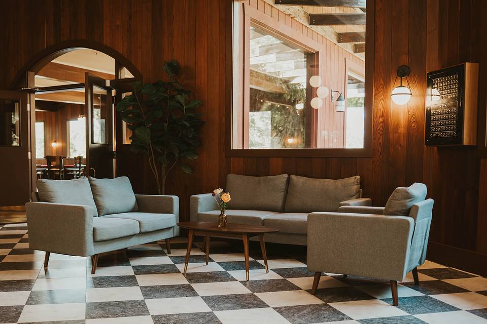 Lobby Lounge Set