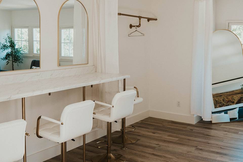 Bridal Suite Changing Corner