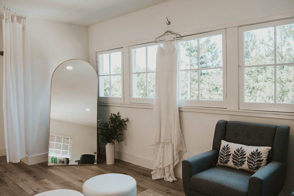 Bridal Suite Mirror