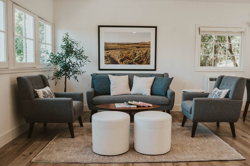 Bridal Suite Lounge