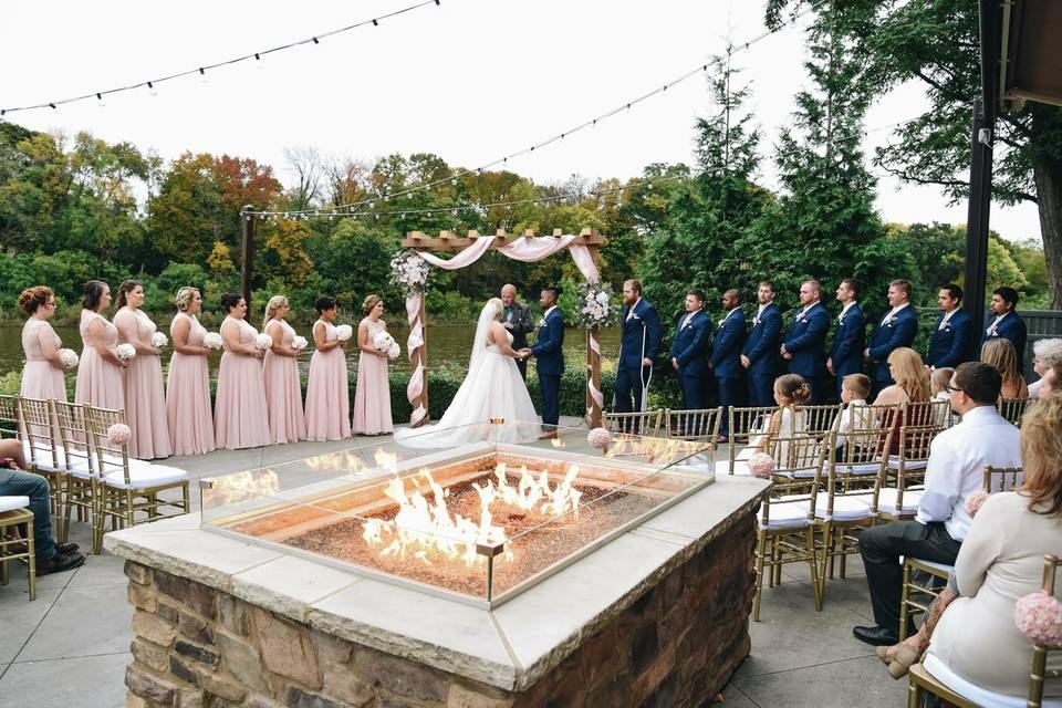 Outdoor ceremony