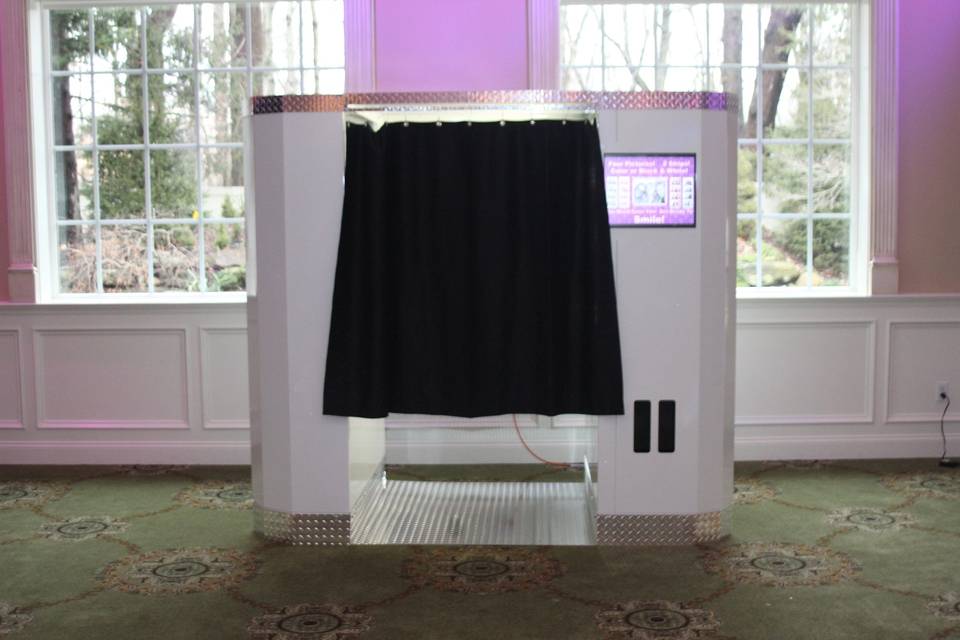 Photo Booth Rentals by Ish Events