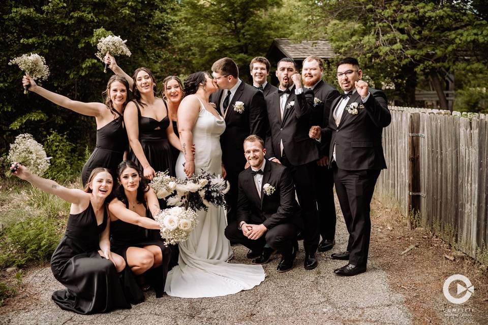 Wedding Plains Photo