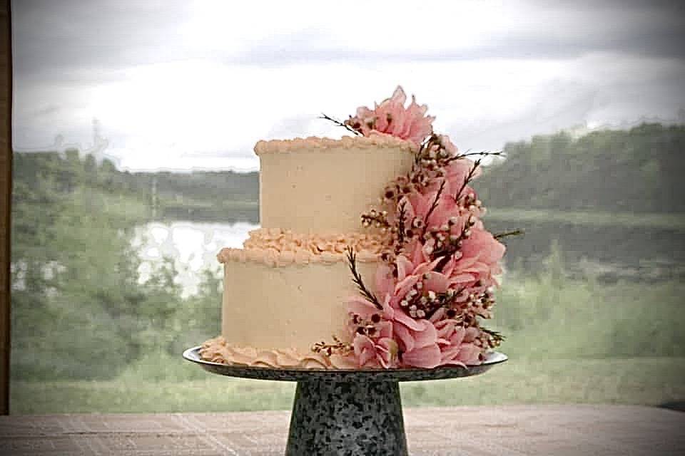 More custom cakes