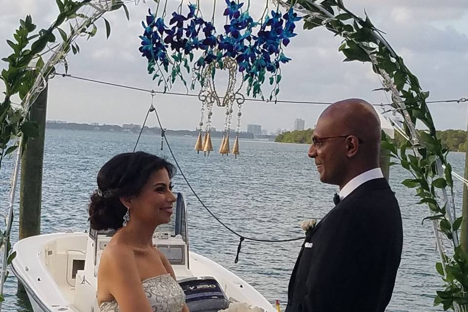 Tie the Knot Miami