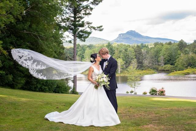 Mountain Side Wedding