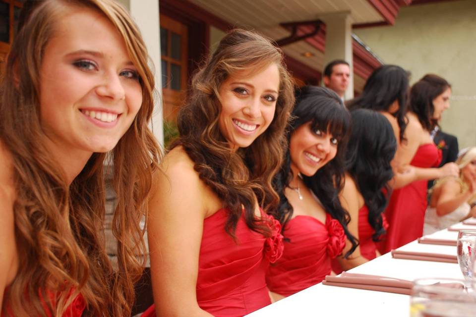 Bridesmaid  at the table