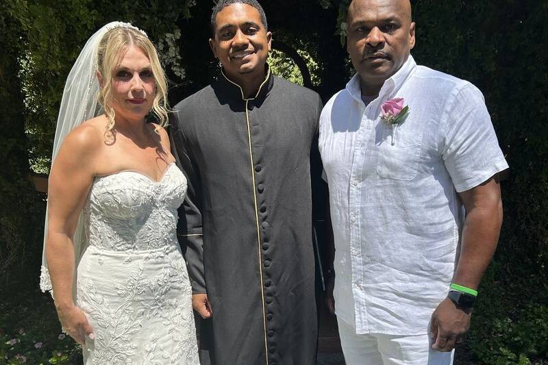 Kingdom Weddings LV