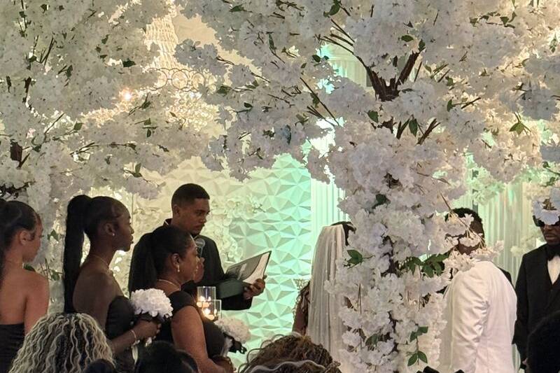 Kingdom Weddings LV