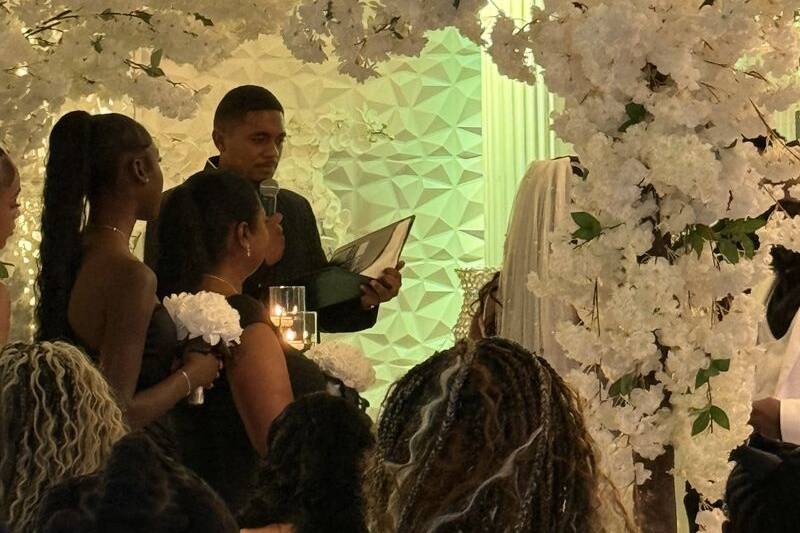 Kingdom Weddings LV