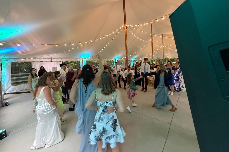 Outside Wedding at Terrydiddle
