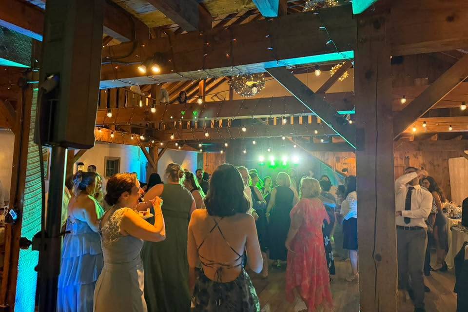 Wedding at Bittersweet Farms