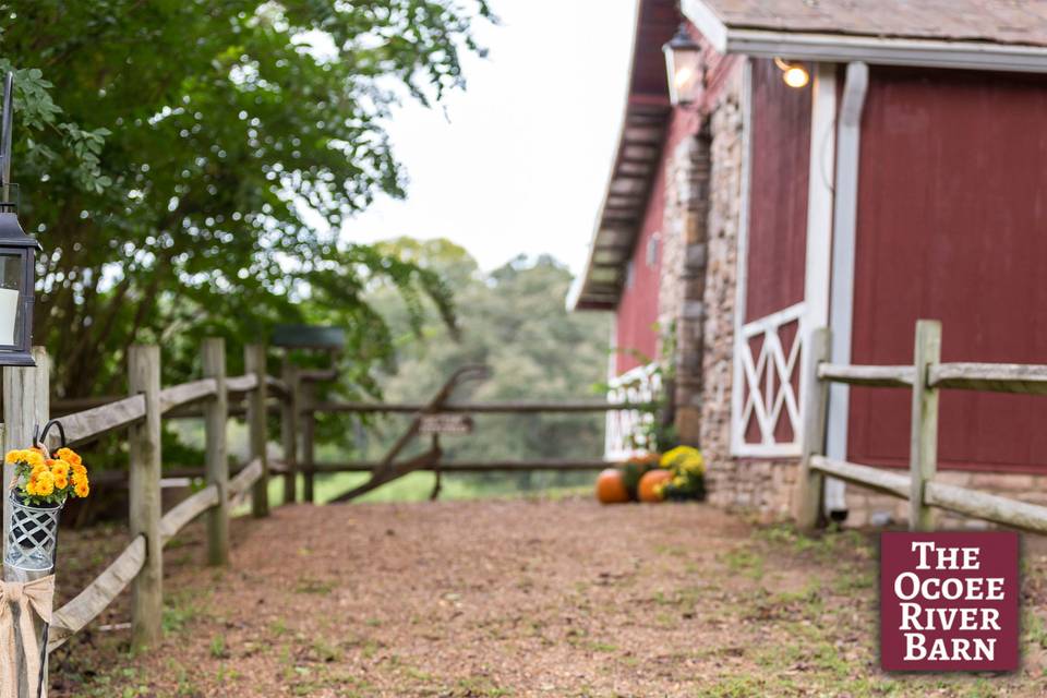 The Ocoee River Barn