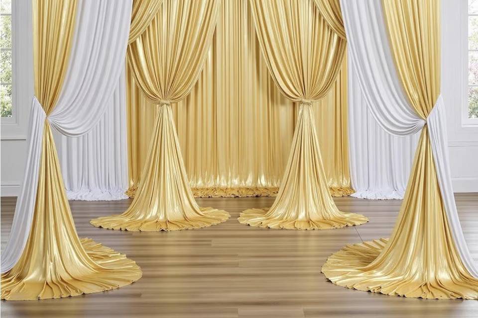 Lux Balloon & Bloom Decor