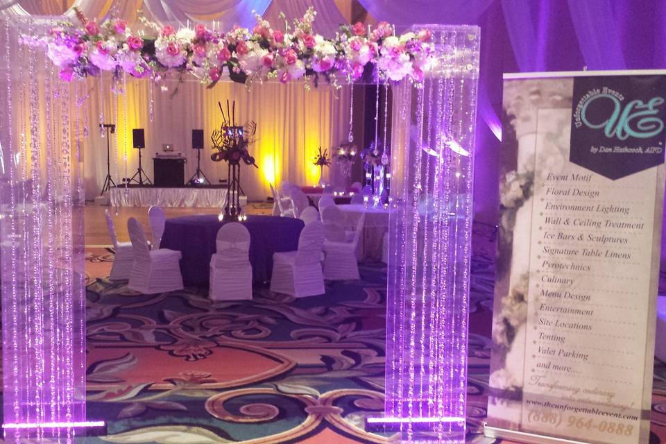 Lucite arbor with crystal strands and floal top