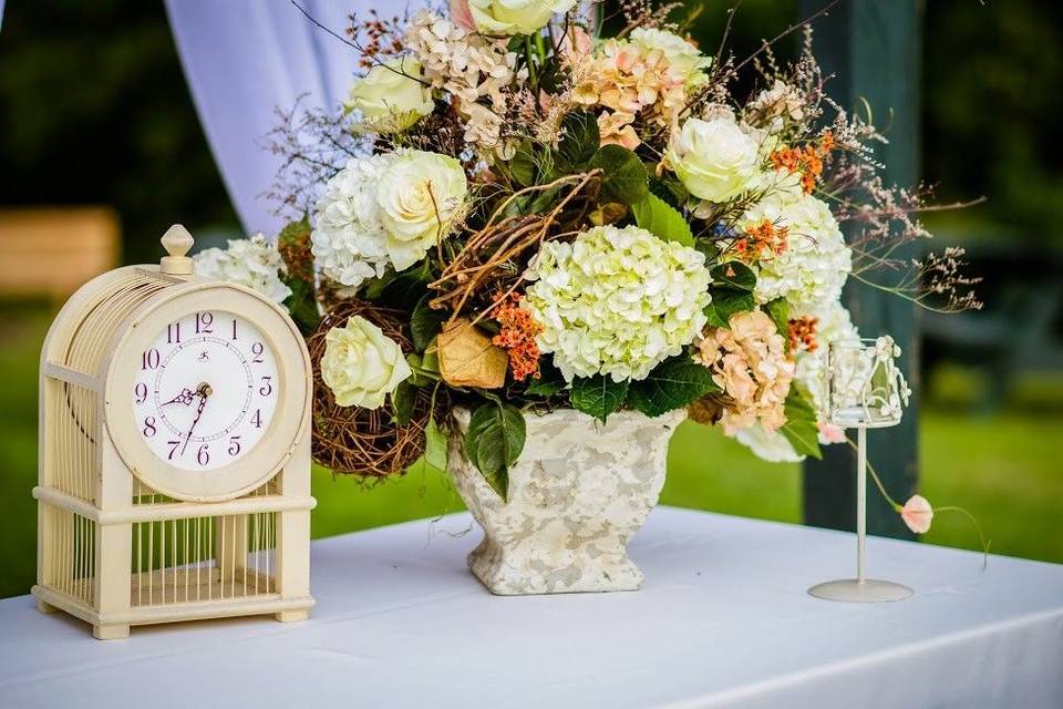 Pretty details - Indiana Wedding Decorators