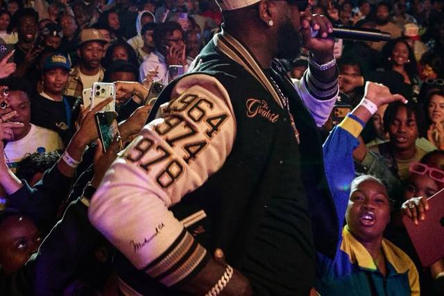 Six Note Entertainment