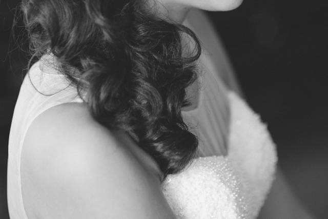 Bride in black and white