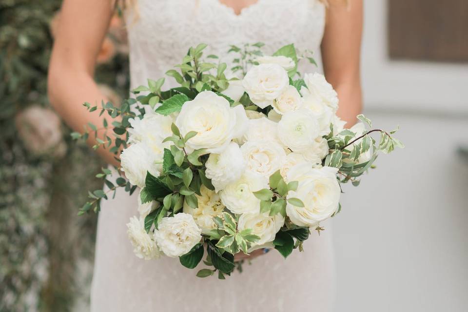 White bouquet