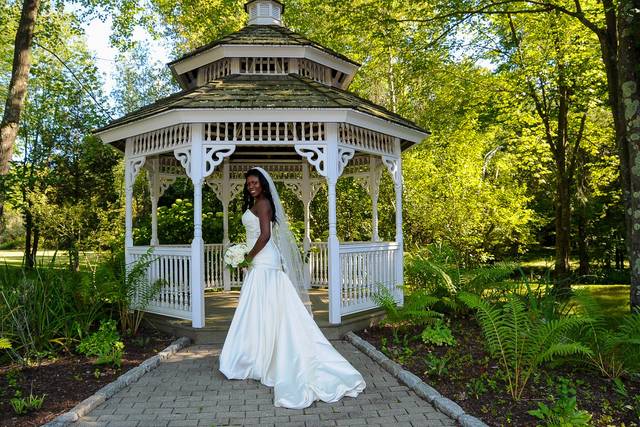 Amber Room Colonnade Mansion Wedding Venues Danbury CT