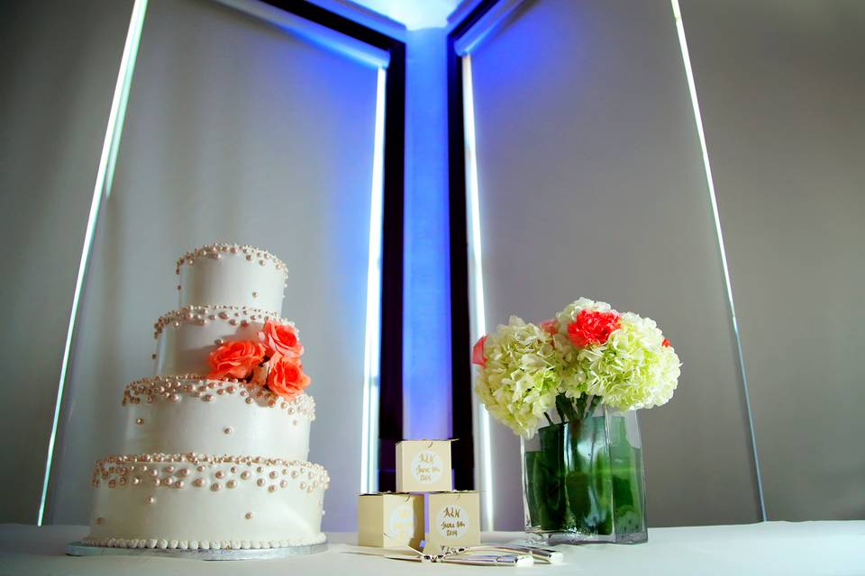 Silver Moon Custom Art & Photography