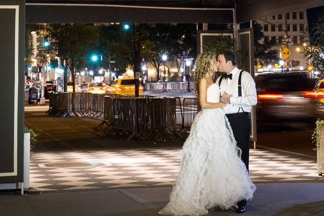 Wedding kisses