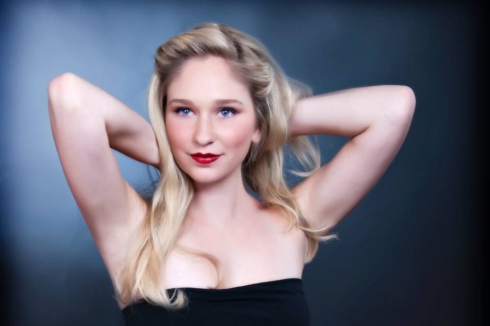 Kelly Raffuel - Makeup Artist