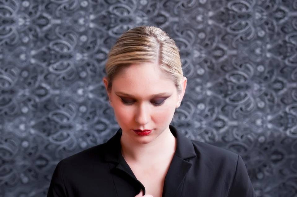 Kelly Raffuel - Makeup Artist