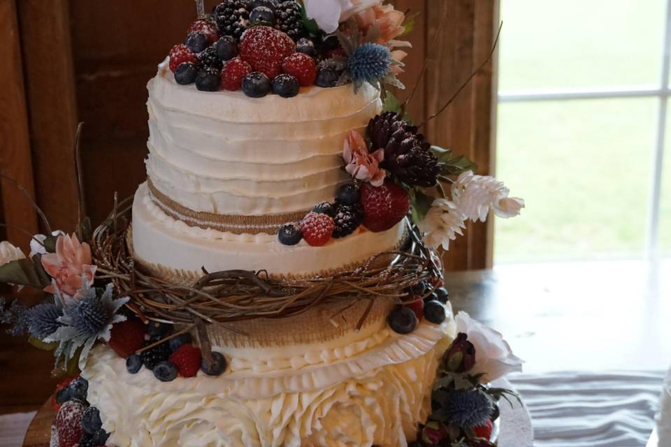 Country wedding cake