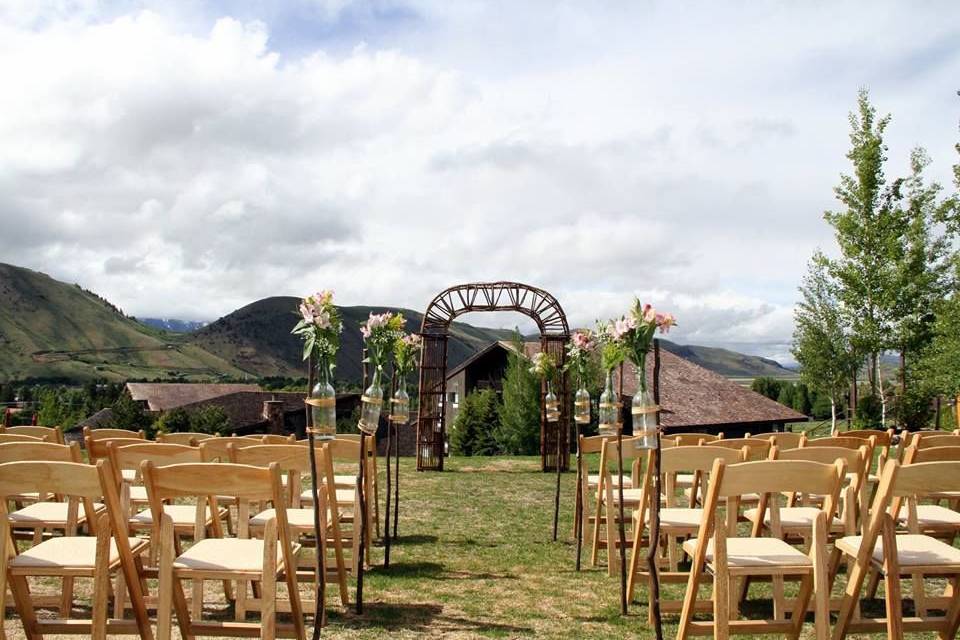 Garden wedding venue