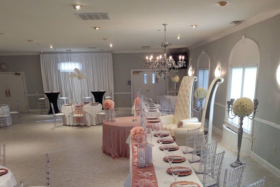 Receptional hall head table
