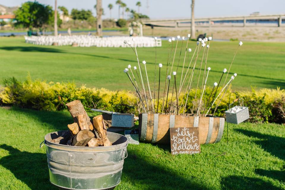 Fire pit rentals for s'more stations!