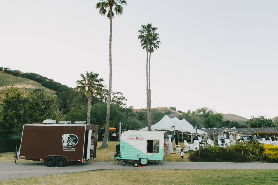 We welcome food trucks!!