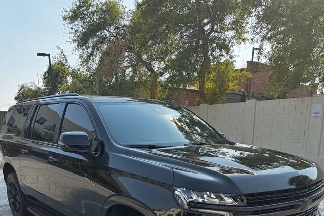 38-suv-exterior.jpg