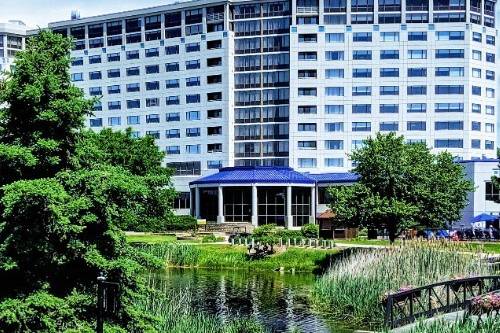 Hilton Chicago/Oak Brook Hills Resort & Conference Center