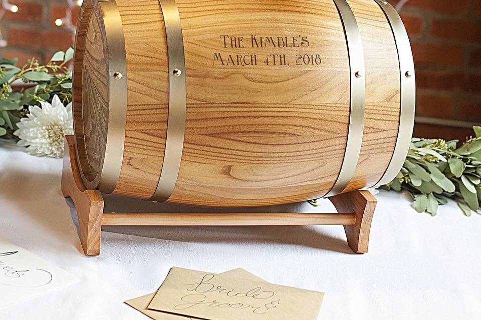 Personalized wine barrel gift card holder