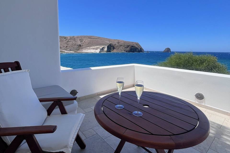 Honeymoon Views