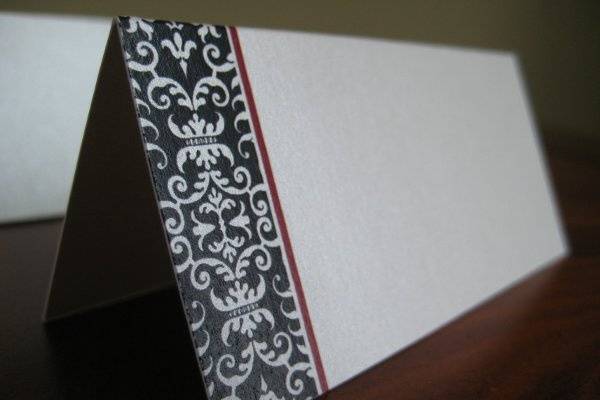 Are you looking to add a classy elegant touch to your wedding reception? These traditional black, white & red damask place cards or escort cards are perfect!
