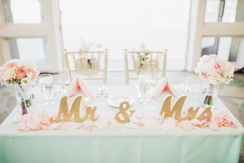 Sweetheart Table