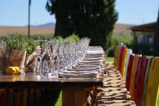 Long table on the garden
