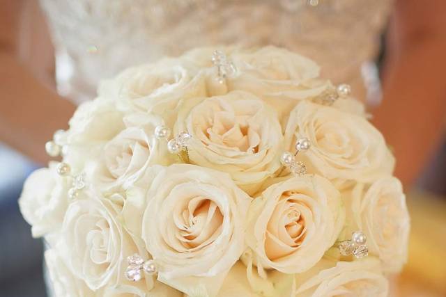 Bride & Blooms