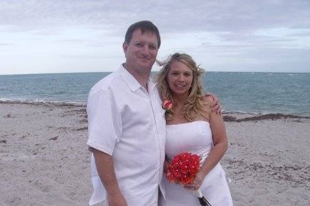 Barefoot To Elegant Wedding Officiants of South and Central Florida