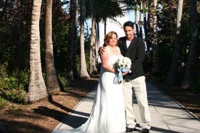 Barefoot To Elegant Wedding Officiants of South and Central Florida